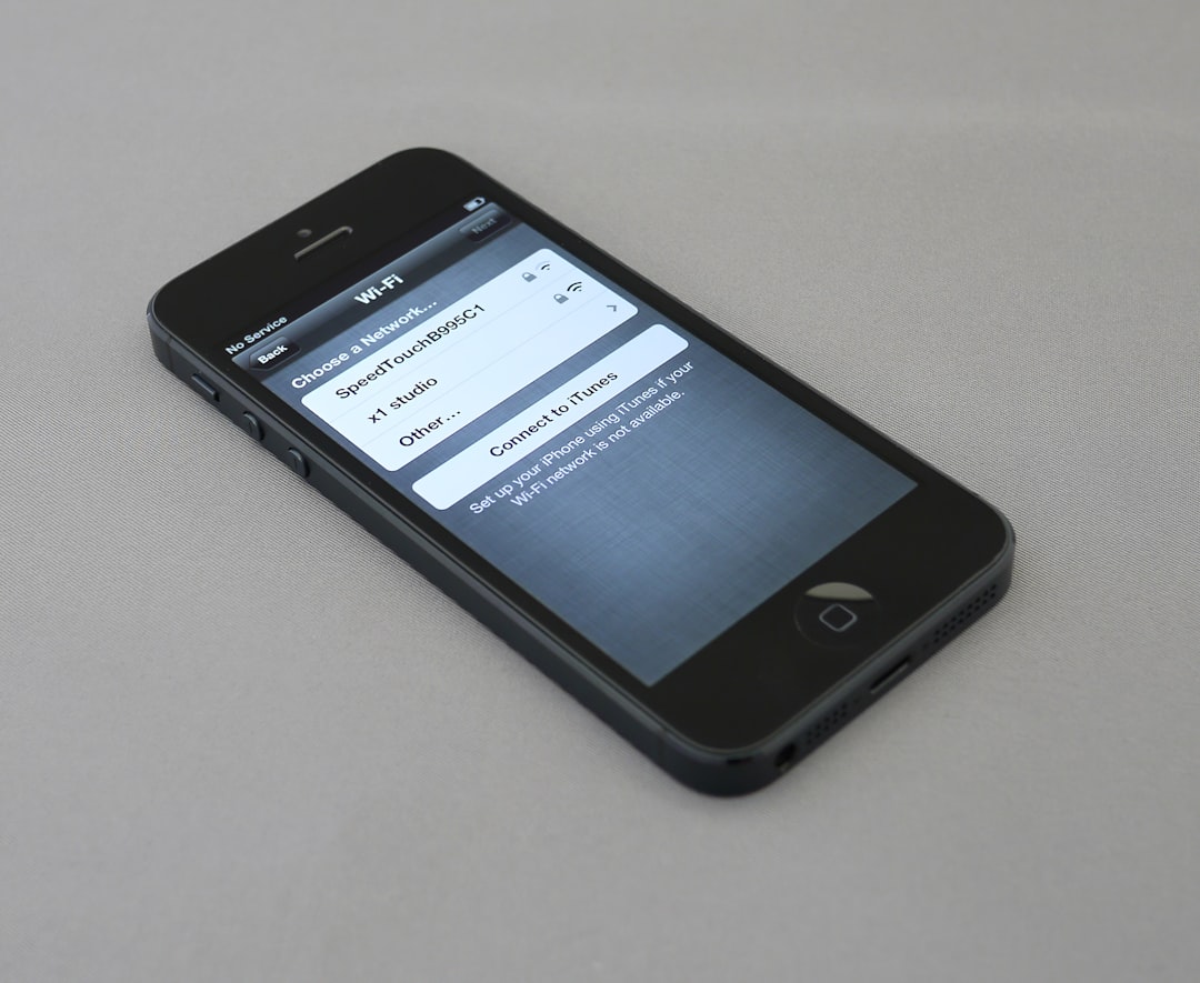 Photo AutoOps Technician Mobile App