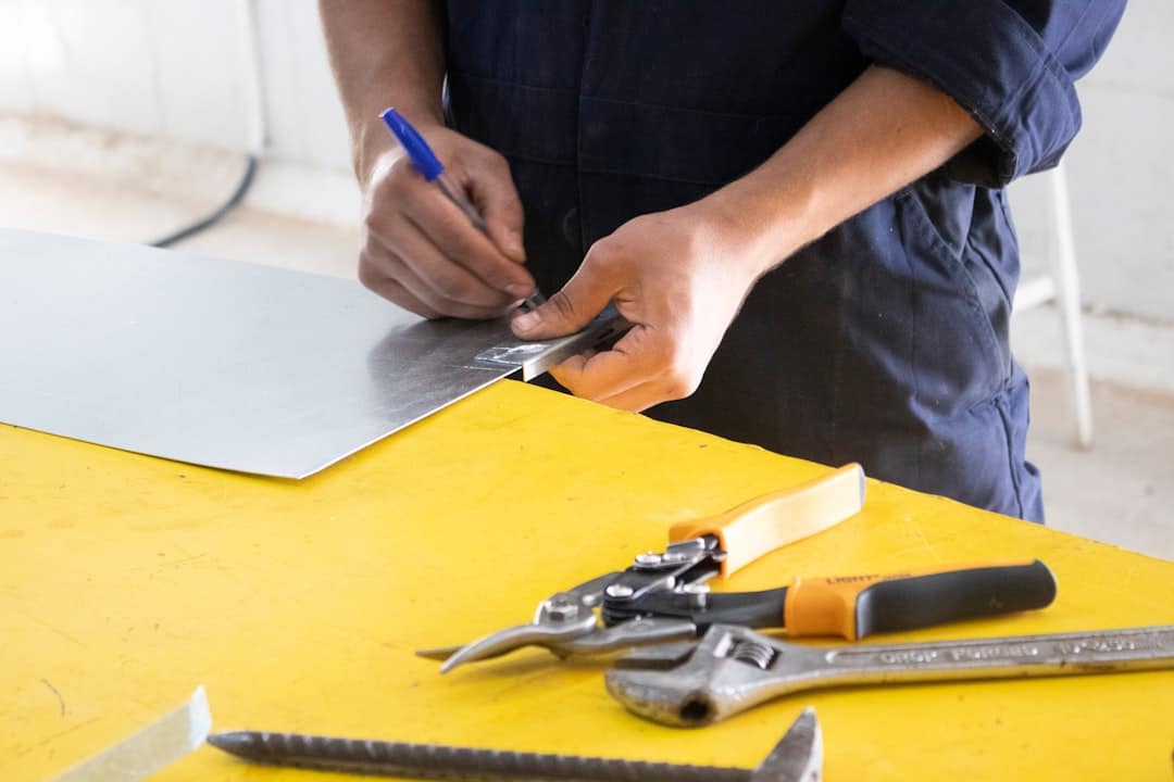 Photo hvac maintenance plans