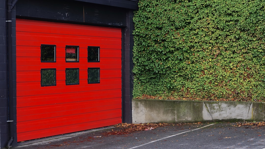 Photo garage door repair software