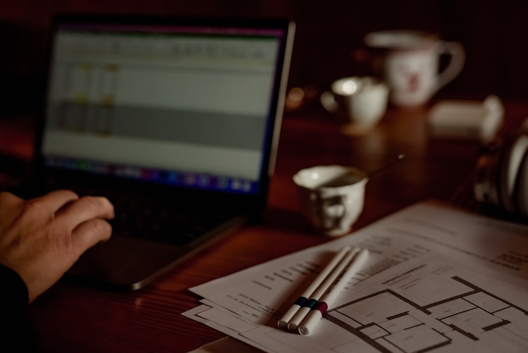 Photo Home Improvement Contract Software