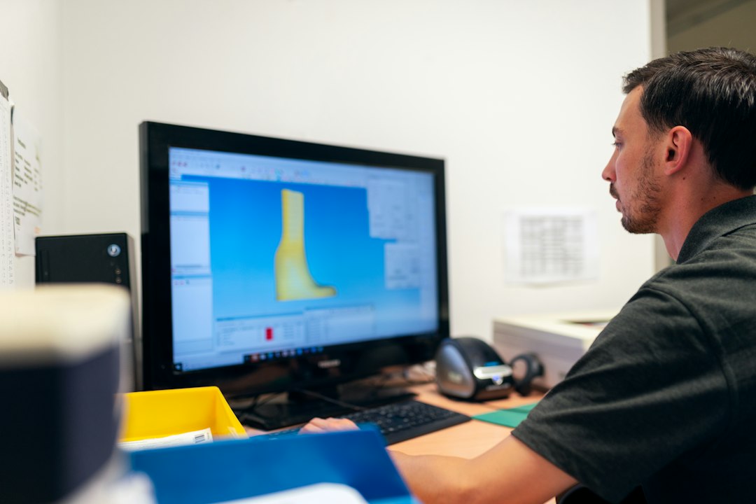 Photo HVAC scheduling software benefits