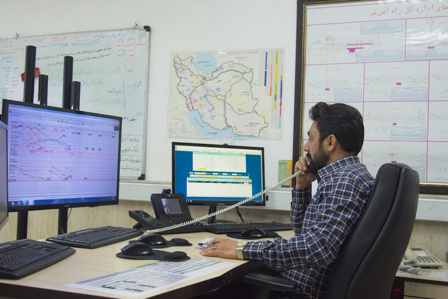Photo real-time technician tracking dispatch optimization